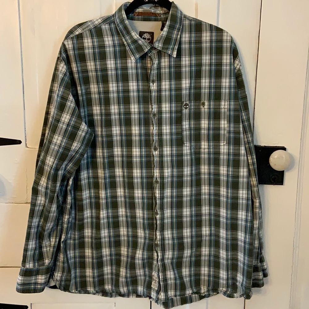 Men’s XL Timberland casual button down shirt. Plaid print.
